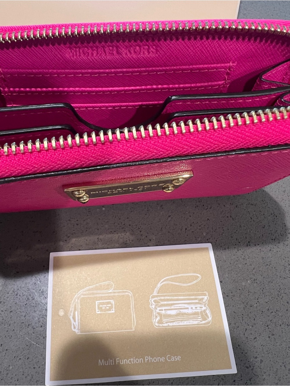 Michael Kors Hot Pink Saffiano Zip Wristlet Phone Case / wallet - Picture 5 of 7